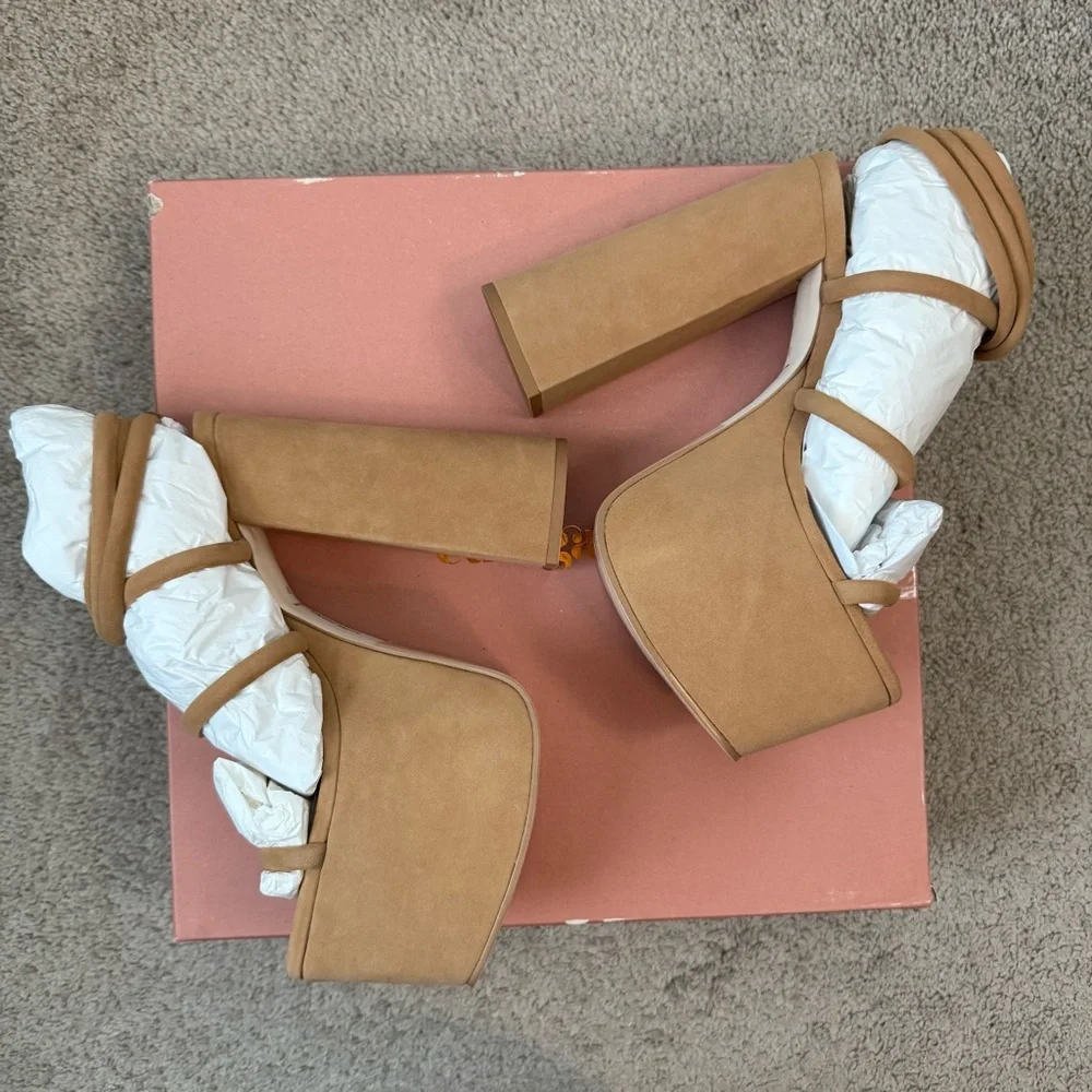 Cult Gaia Hyte Suede Platform Sandals Camel US 9 EU‎ 39